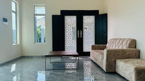 Suite, 3 Bedrooms | WiFi (free), bed sheets