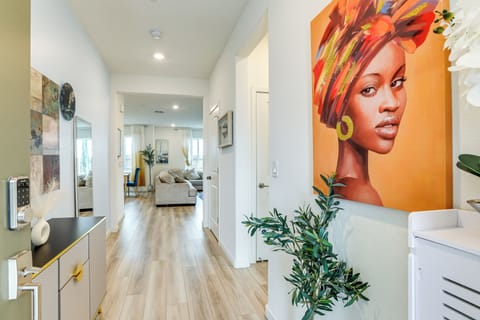 House (4 Bedrooms) | Interior