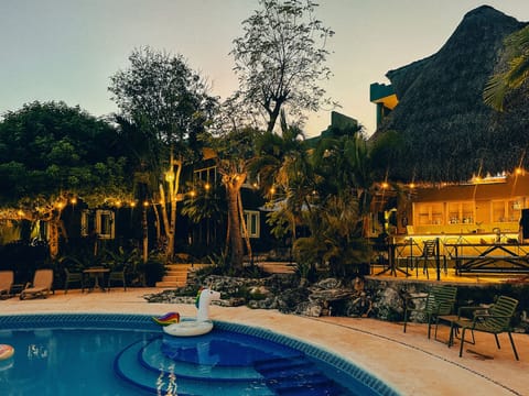 Poolside bar