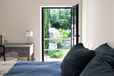Double Room, Pool View | Soundproofing, free WiFi