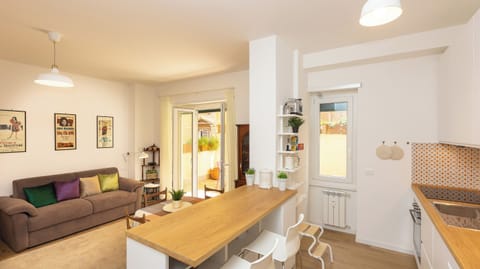 Apartment | Living area