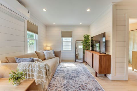 House (0 Bedroom) | Interior