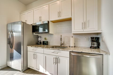 House (1 Bedroom) | Interior