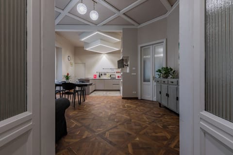 Apartment, 2 Bedrooms, Patio | Living area | 30-inch TV with satellite channels