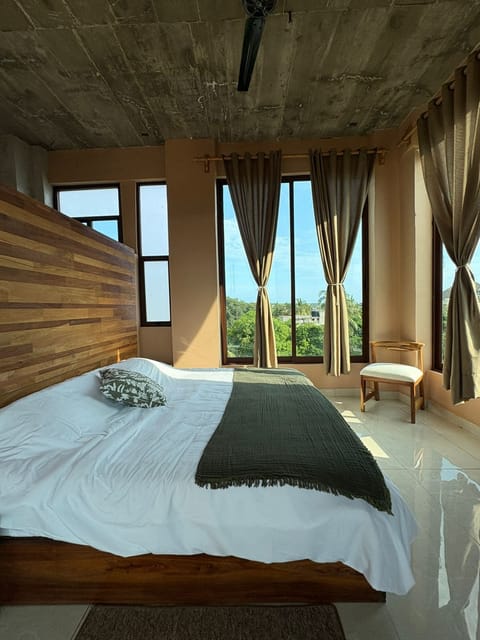 Grand Double Room, Partial Sea View | Egyptian cotton sheets, premium bedding, Select Comfort beds