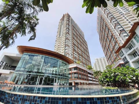 Apartment, 1 Bedroom | Pool | Outdoor pool