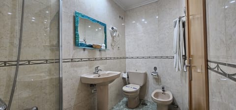 Comfort Double Room | Bathroom | Bathtub, hair dryer, towels, soap