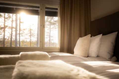 Villa | Minibar, in-room safe, blackout drapes, free WiFi