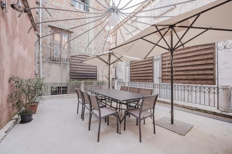 Comfort Condo, City View | Terrace/patio