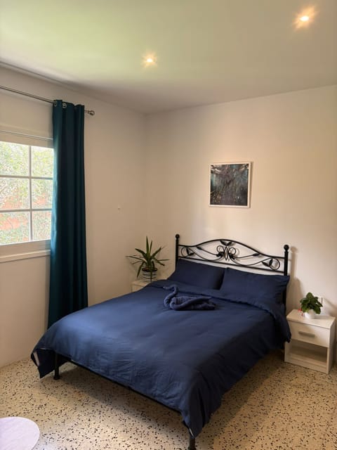 Superior Double Room, Garden View | Desk, laptop workspace, free WiFi