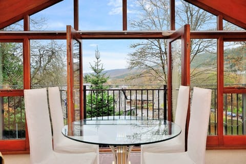 Family House, 5 Bedrooms, Pets Allowed, Garden View | Free WiFi