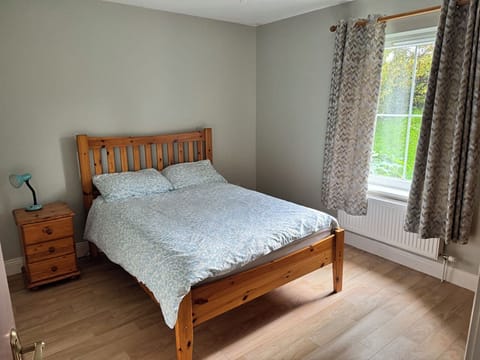 Classic Room | Free WiFi, bed sheets