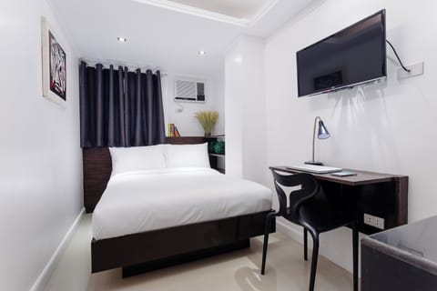Superior Double Room | Desk, laptop workspace, soundproofing, free WiFi