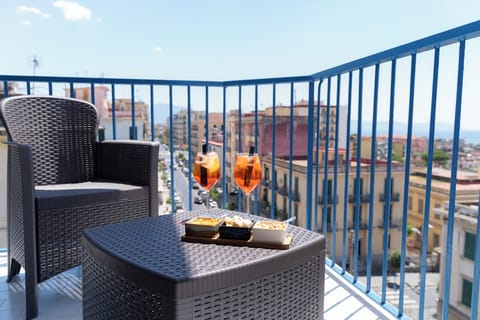 Luxury Suite, Sea View | Balcony