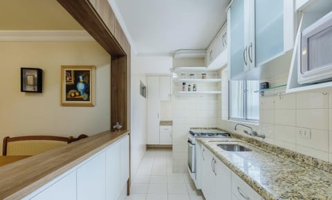 Basic Apartment | Private kitchen