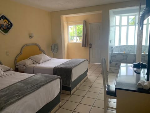 Basic Twin Room, Patio, Courtyard View