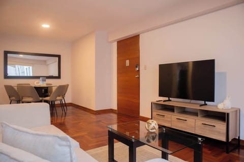 House | 3 bedrooms, high-speed internet