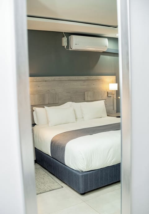 Standard Double Room, Courtyard View | Iron/ironing board (on request), WiFi (free)