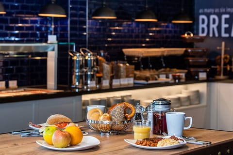 Daily buffet breakfast for a fee