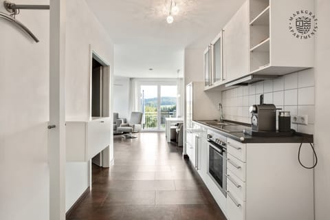 Deluxe Apartment | Bed sheets