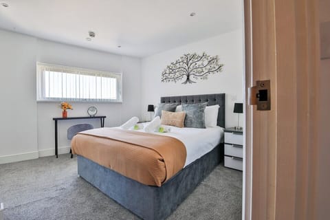 Apartment (Just Stay Wales Beautiful 1 Bed Flat ) | 1 bedroom, free WiFi