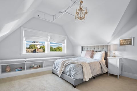 Summit | Egyptian cotton sheets, premium bedding, down comforters