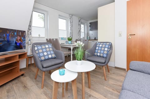 Apartment | Living room