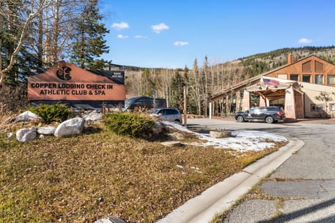 Condo (1 Bedroom) | Exterior