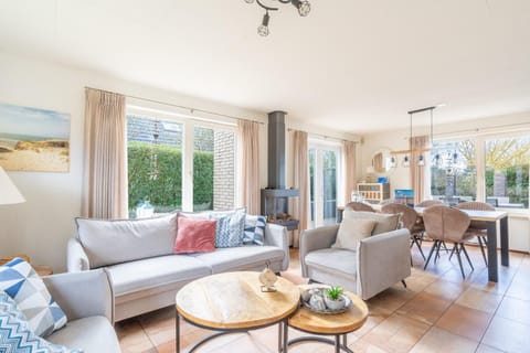 House | Living room