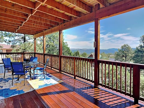 House (3 Bedrooms) | Property amenity