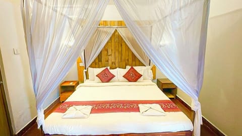 Deluxe Double Room, Pool View | Desk, laptop workspace, free WiFi