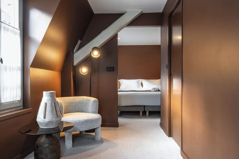 Luxury Suite | Premium bedding, minibar, in-room safe, desk
