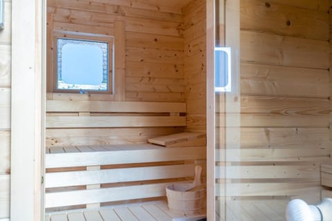 House | Spa treatment