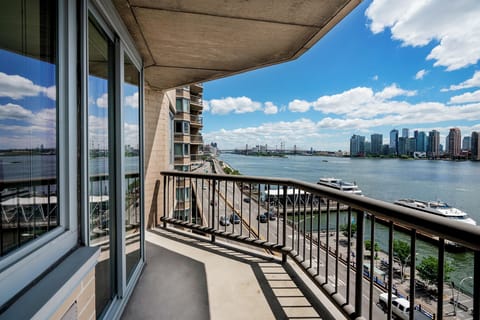 Family Apartment, 2 Bedrooms, Kitchen, City View | Terrace/patio