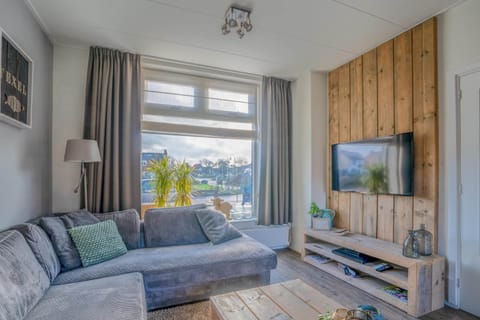 House | Living room