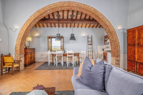 Family Apartment, Hill View | Living area