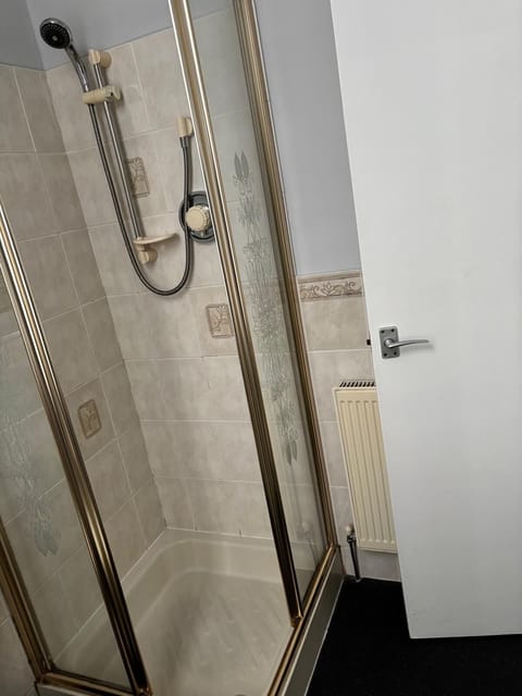 Shower, towels, soap, shampoo