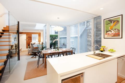 Apartment | Dining