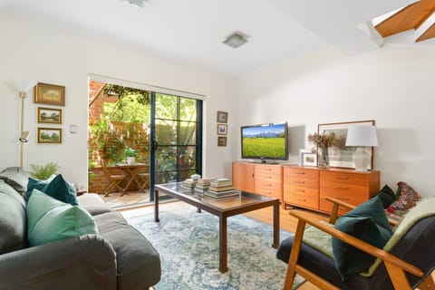 Apartment | Living area
