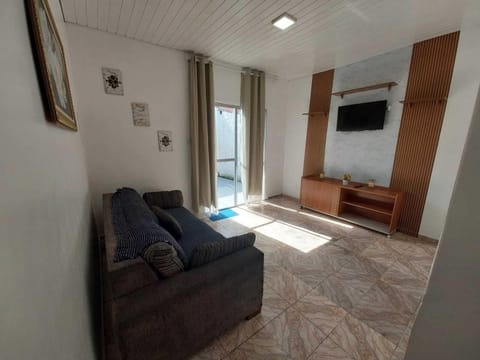 Basic House | Living area