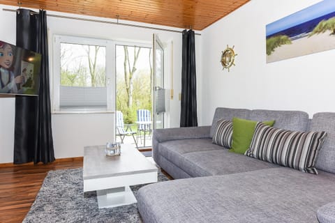 Apartment | Living room