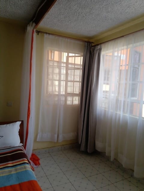 Standard Single Room | Free WiFi, bed sheets