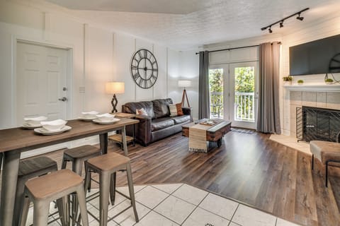 Apartment (1 Bedroom) | Interior
