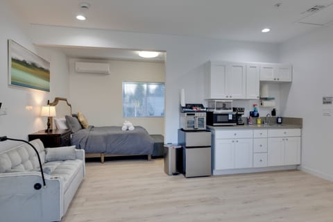 Apartment (0 Bedroom) | Front of property