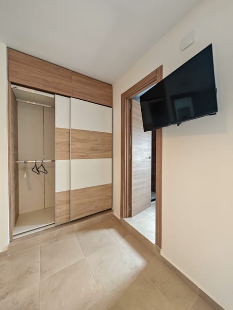 Double Room | Free WiFi