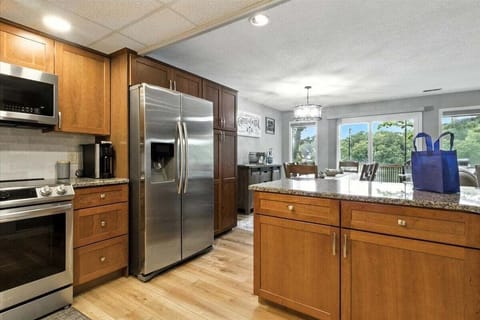 House, Multiple Beds, Patio (Barberton Bay Retreat) | Private kitchen