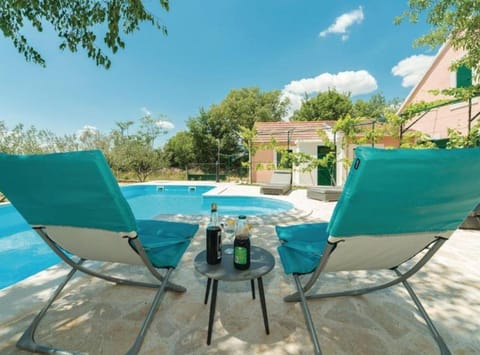 House (Holiday Home Marin AS with Pool) | Pool