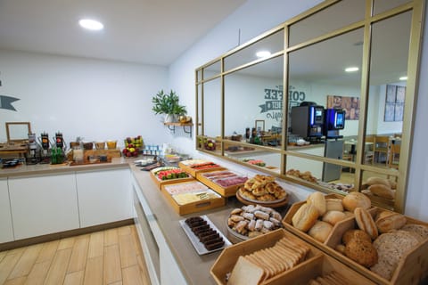 Daily continental breakfast for a fee