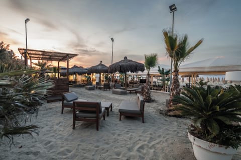Beach bar