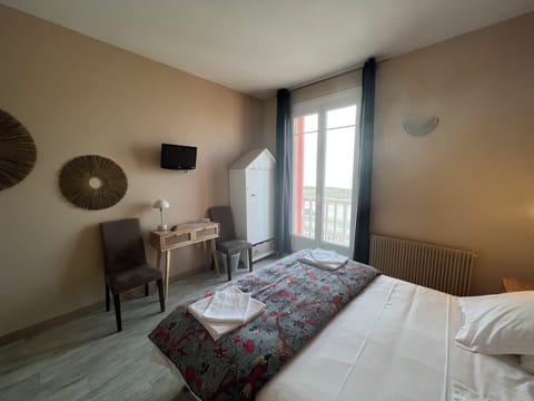 Double Room, Sea View | Free WiFi